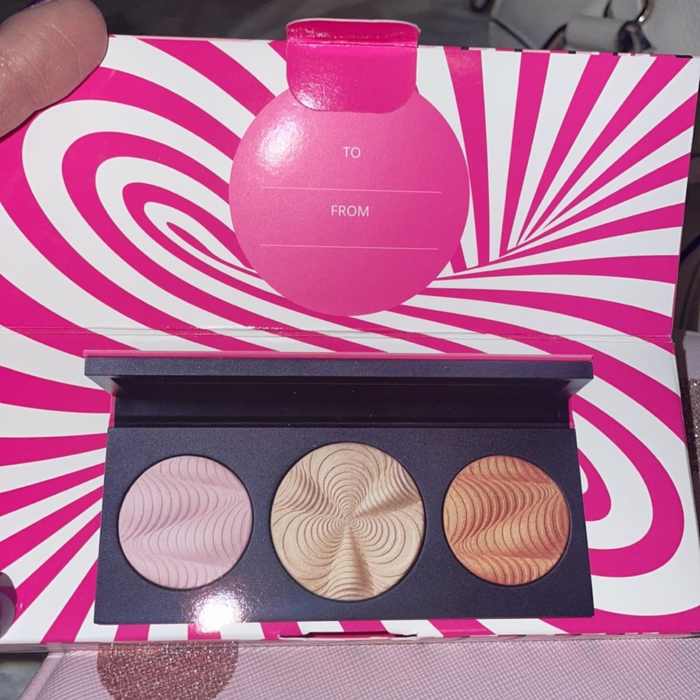 MAC Step Bright Up Extra Skinfinish Dimension Palette color: Light bnib - Picture 5 of 7